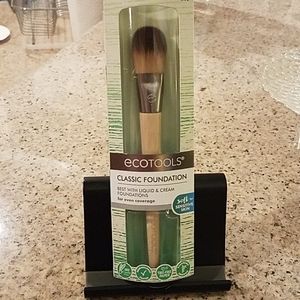 Ecotool foundation brush
